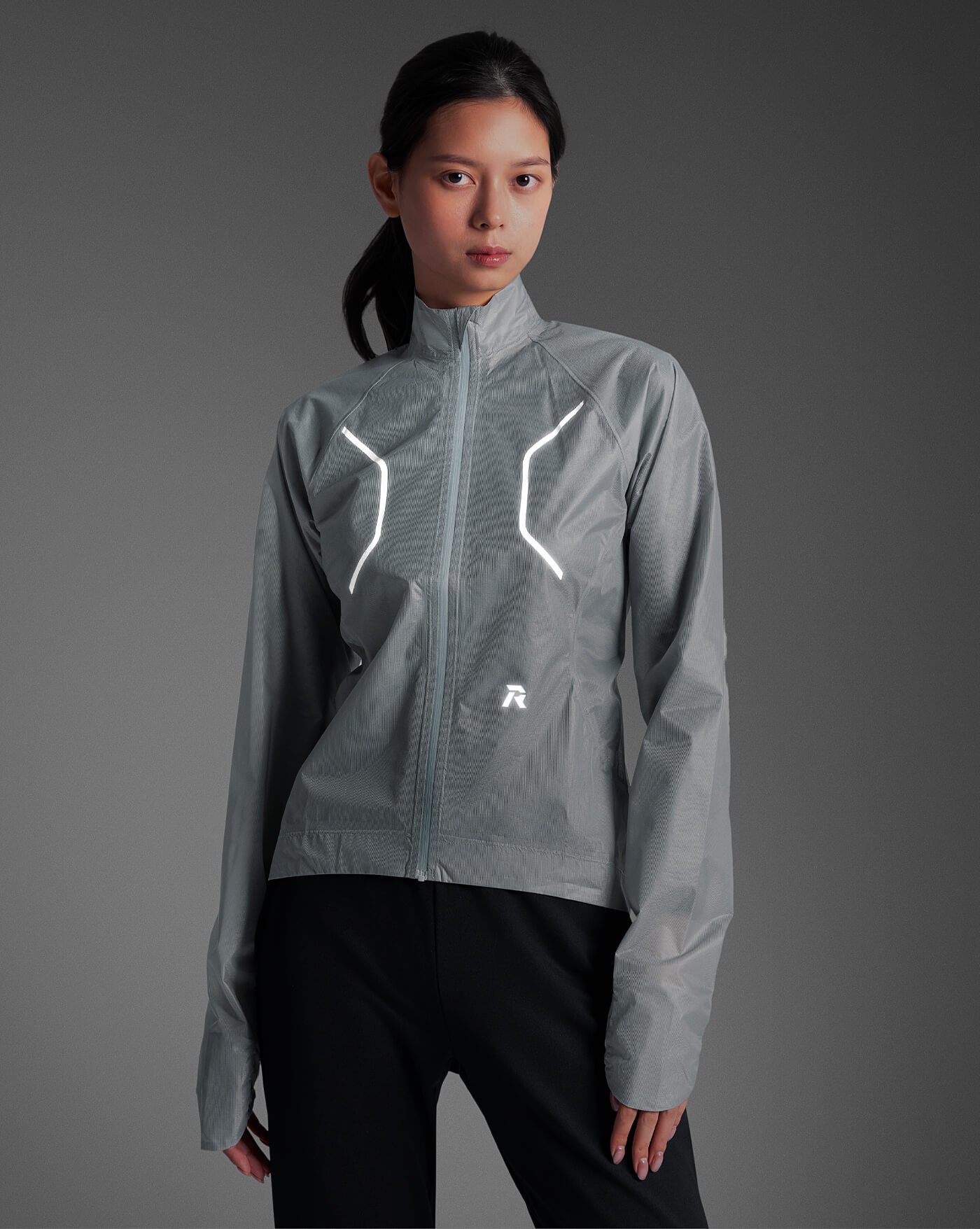 AirShell 零負重跑步防雨外套