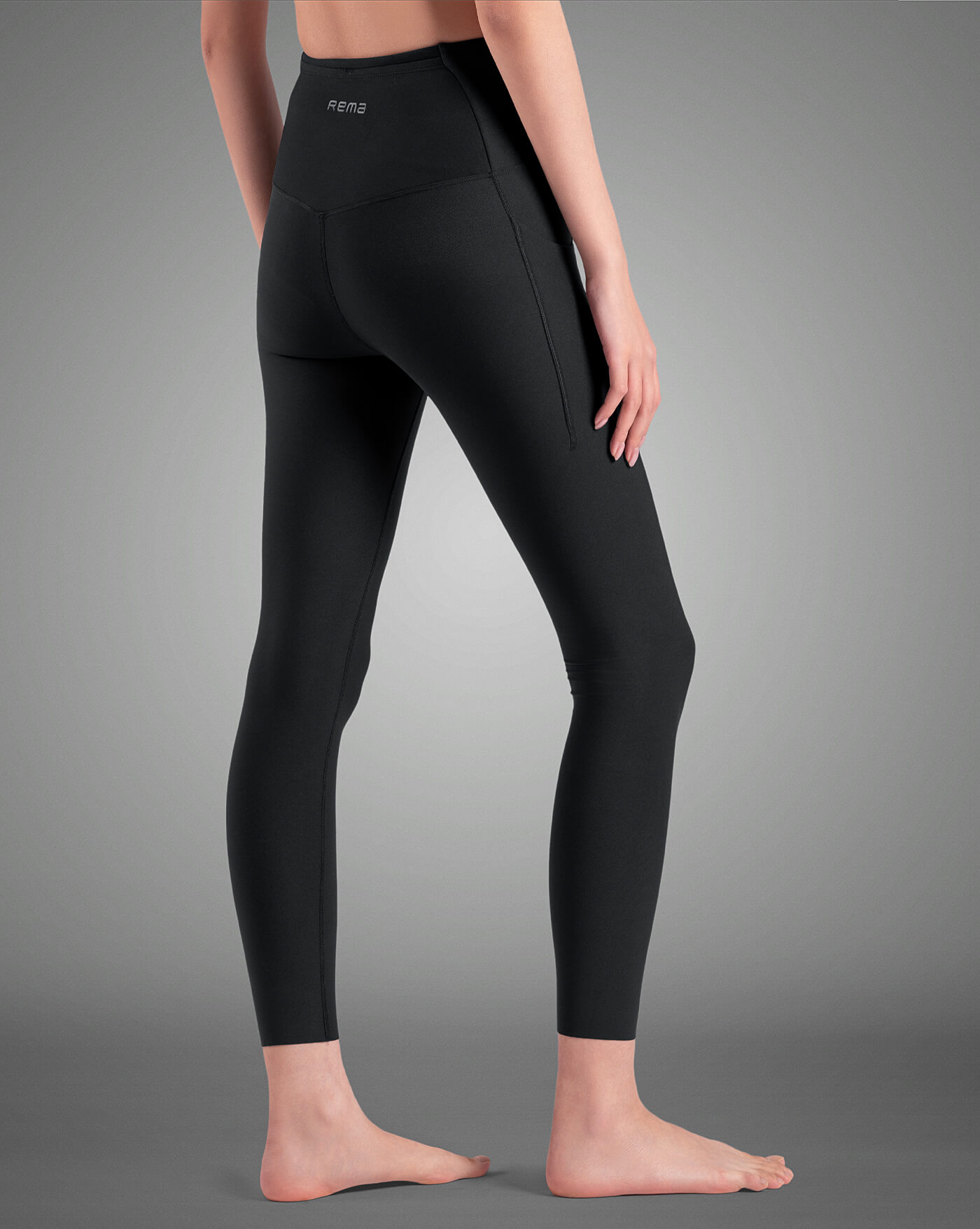 NeoFlexAir™ 高腰緊身九分褲 hover