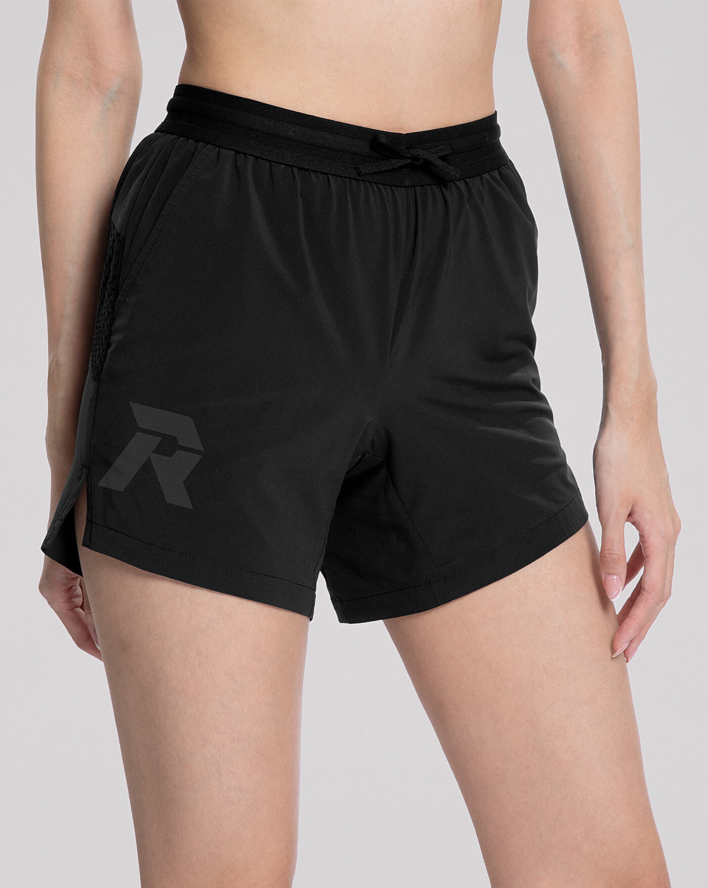 全方位超輕運動短褲