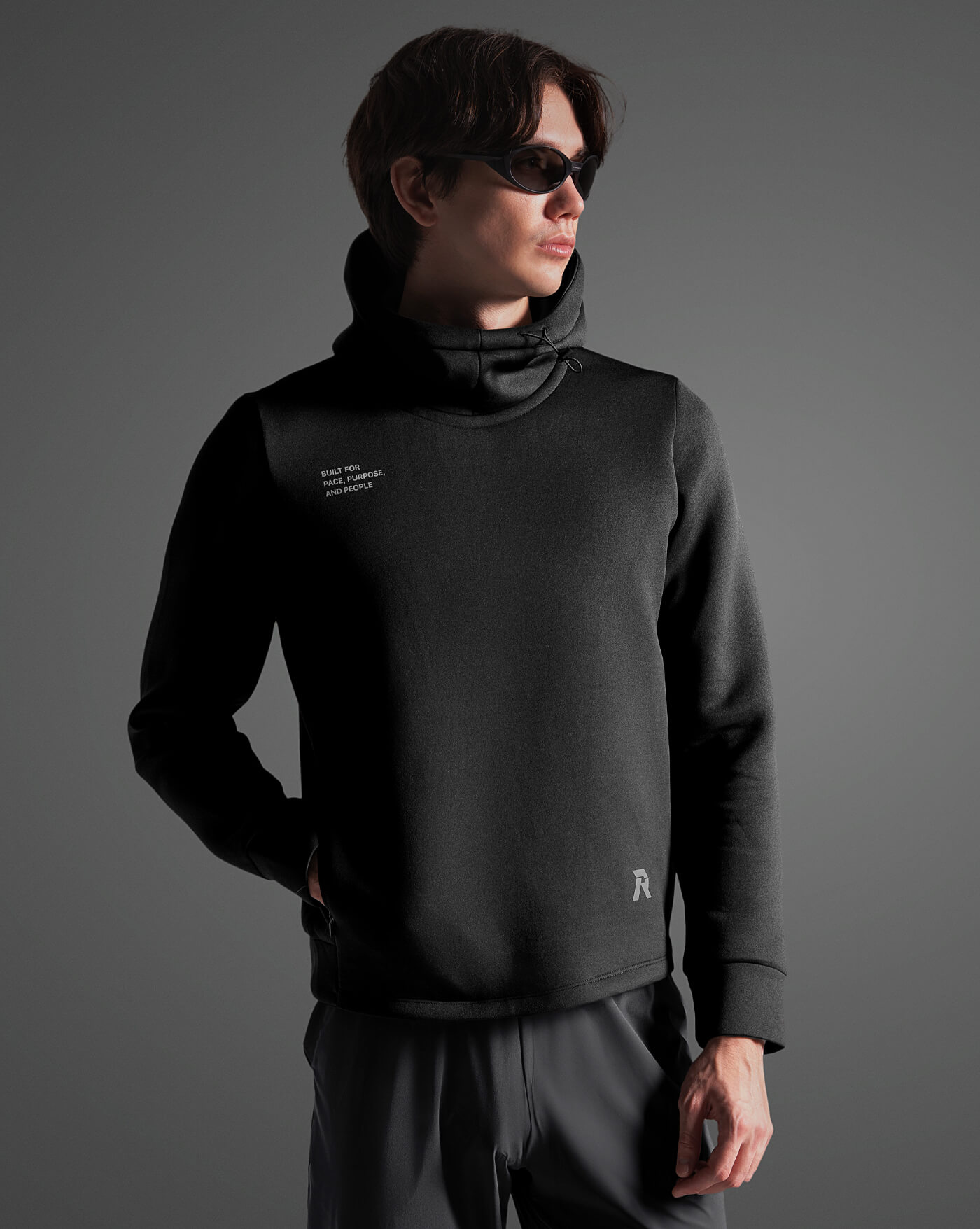 MOT001 LightShell™ 輕暖連帽上衣