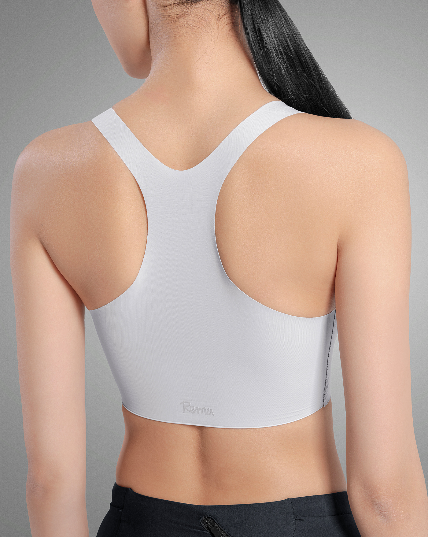 零感運動內衣｜中強度支撐 hover