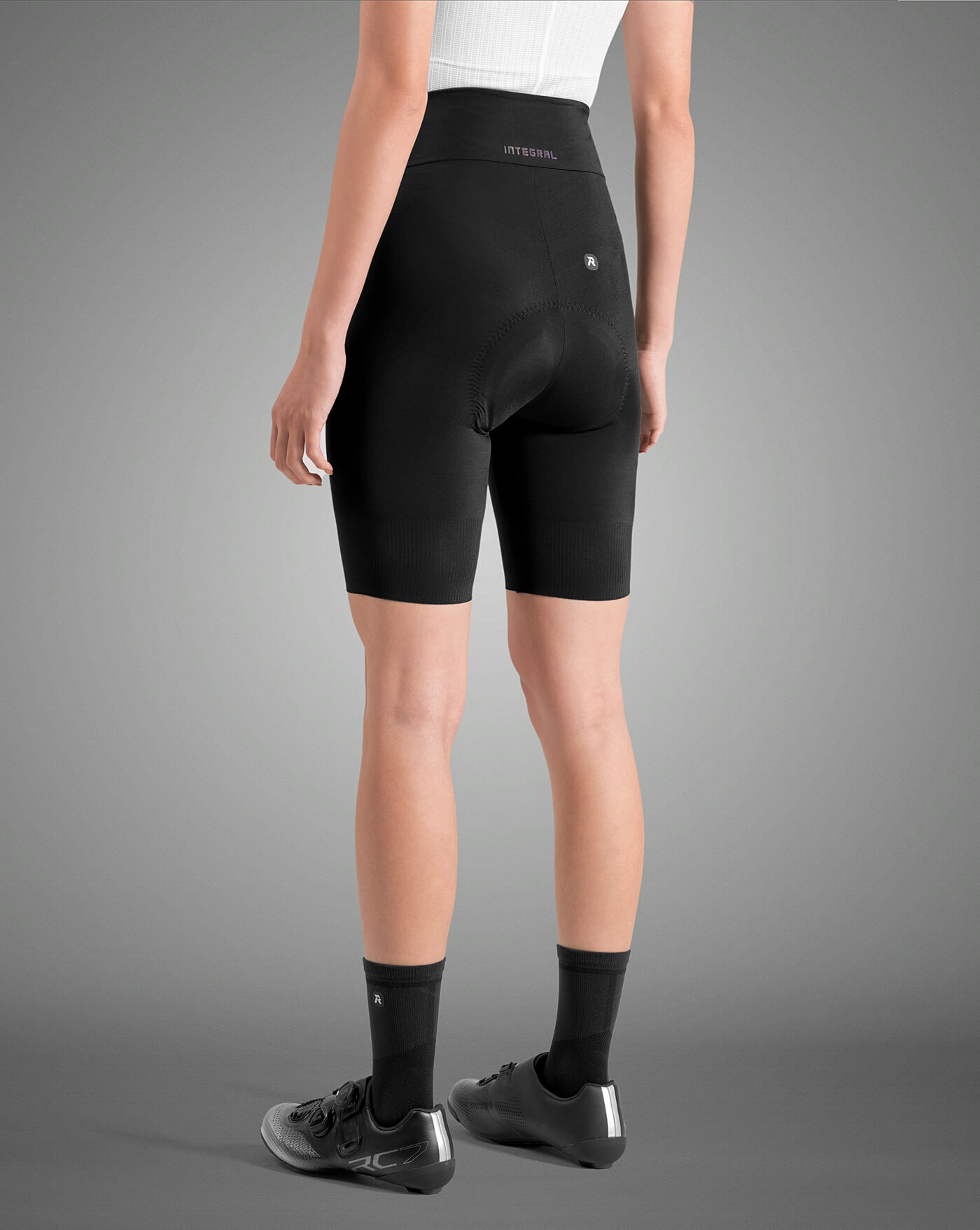 RACE 一體式短車褲 | 標準版褲長 hover