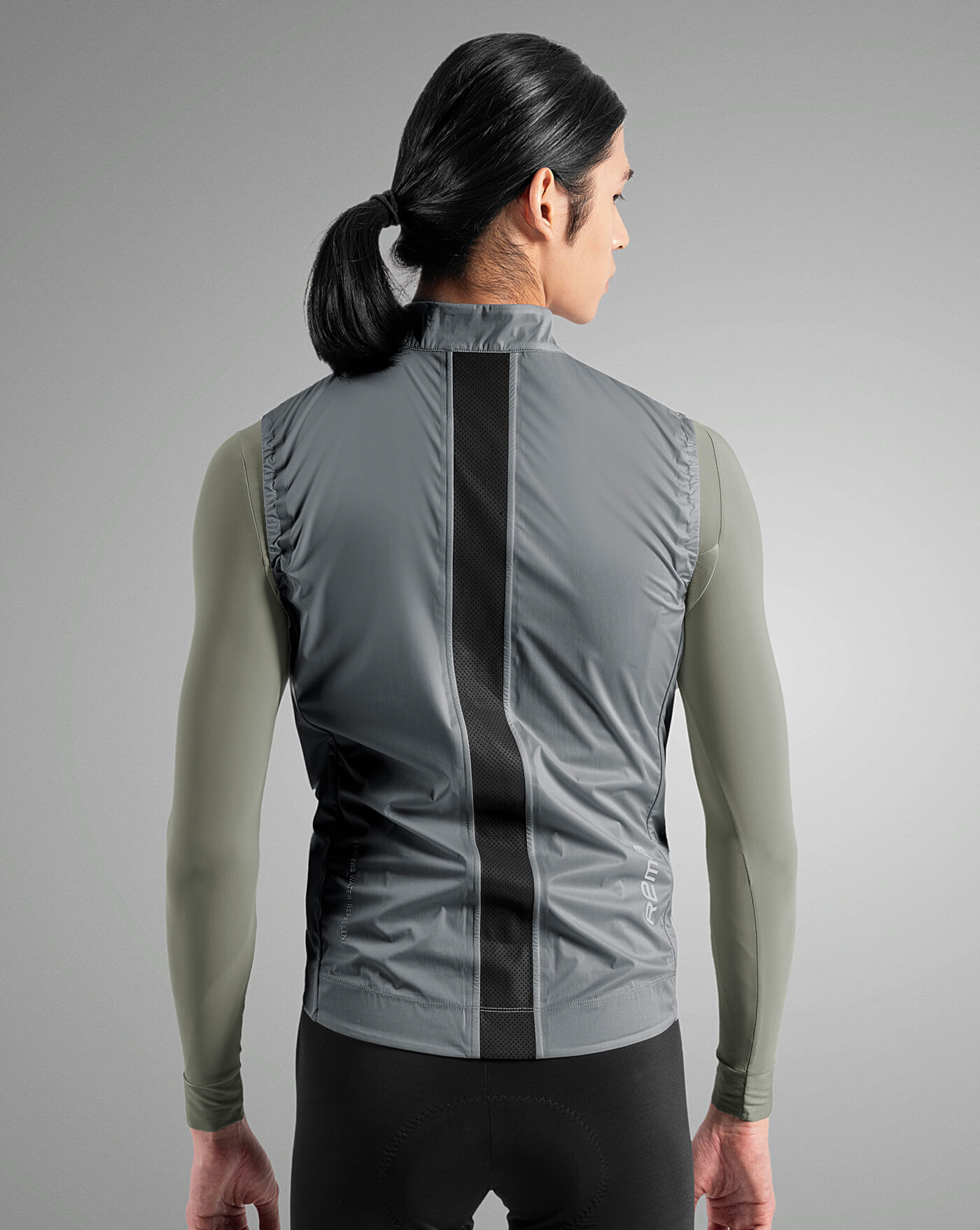 超輕量防風背心 hover