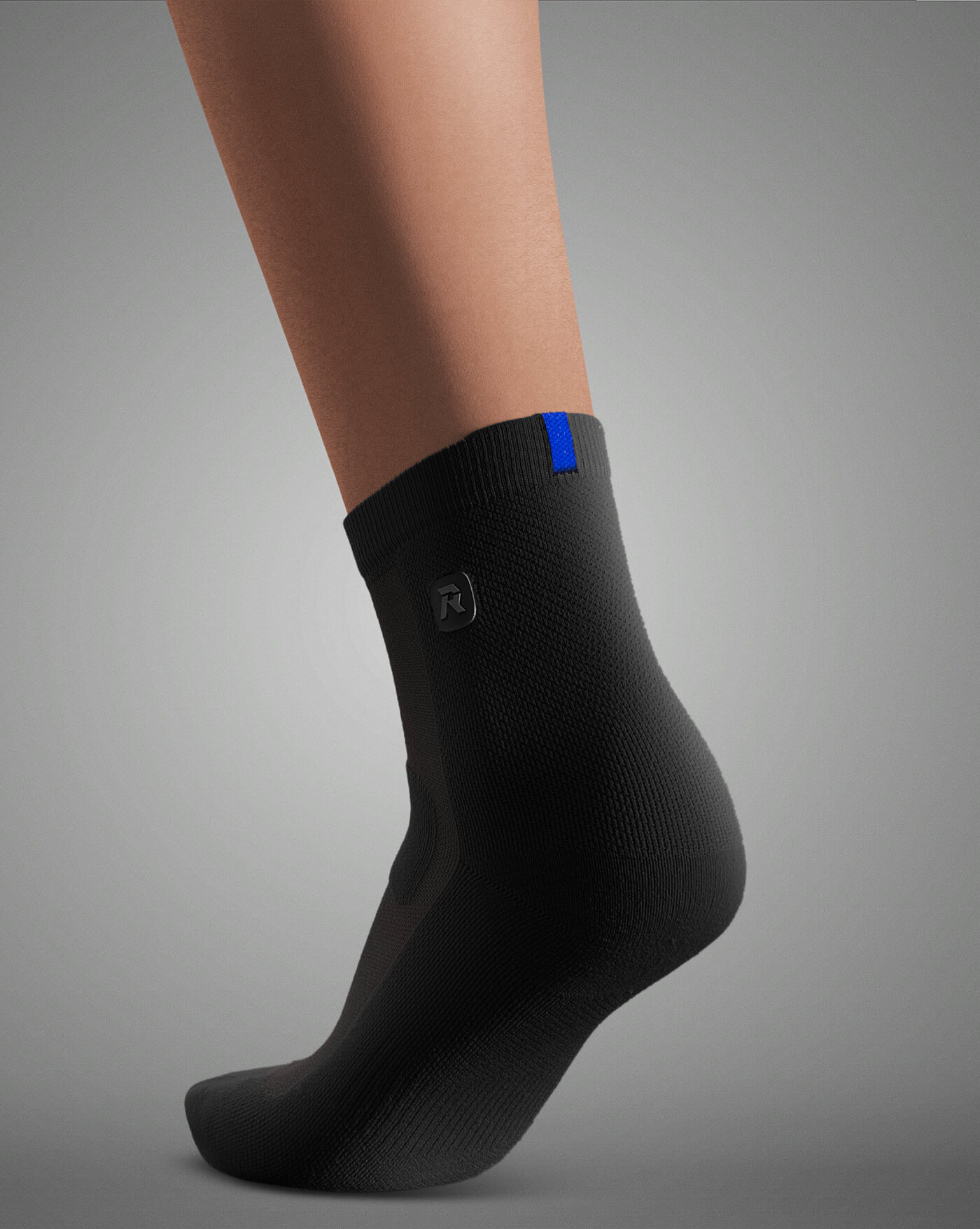 碳板型跑鞋-專用跑襪 | 短筒 hover