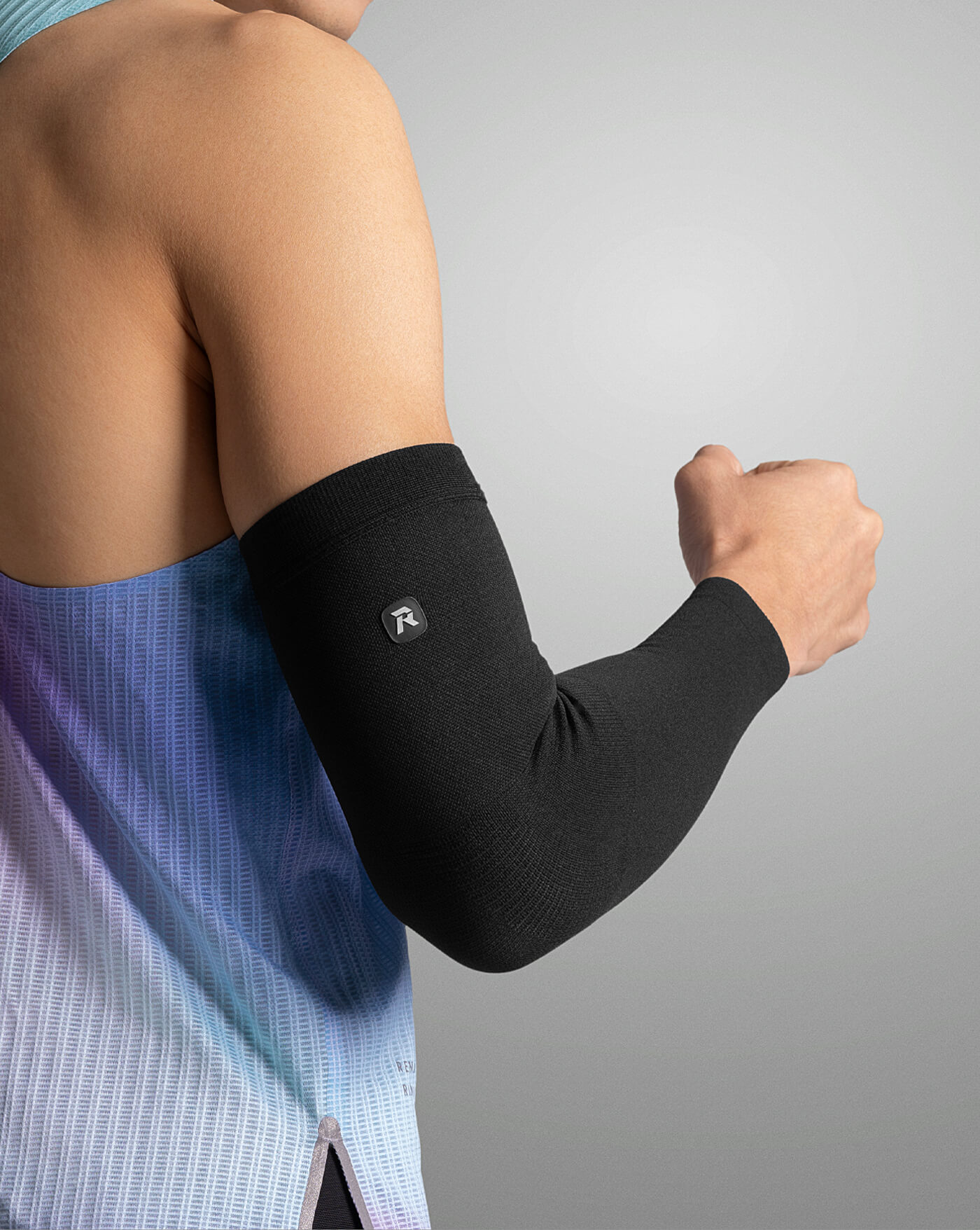 URA002 跑步壓縮袖套 hover