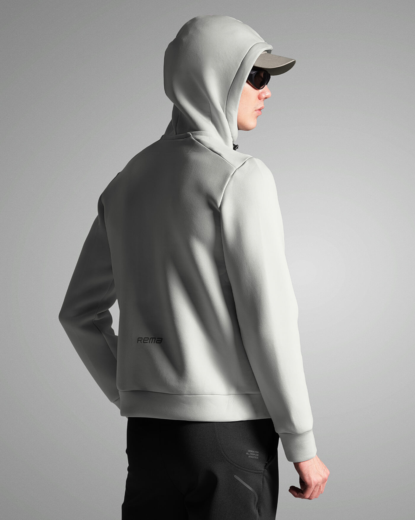 MOT001 LightShell™ 輕暖連帽上衣