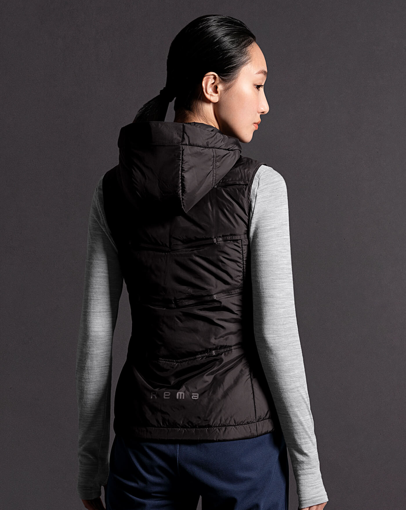 PrimaLoft Gold 保暖運動背心 hover