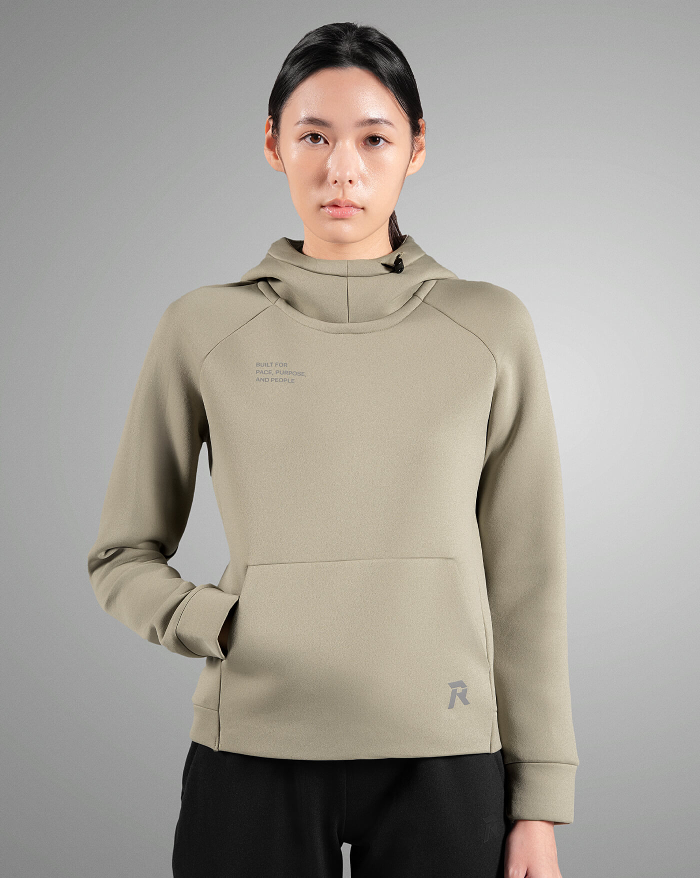 MOT001 LightShell™ 輕暖連帽上衣