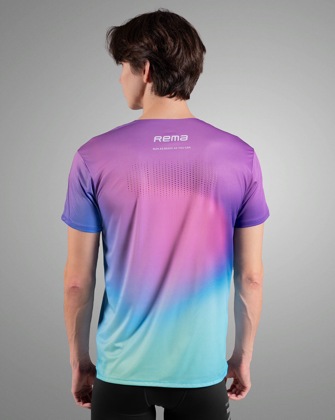 跑步短袖上衣 hover